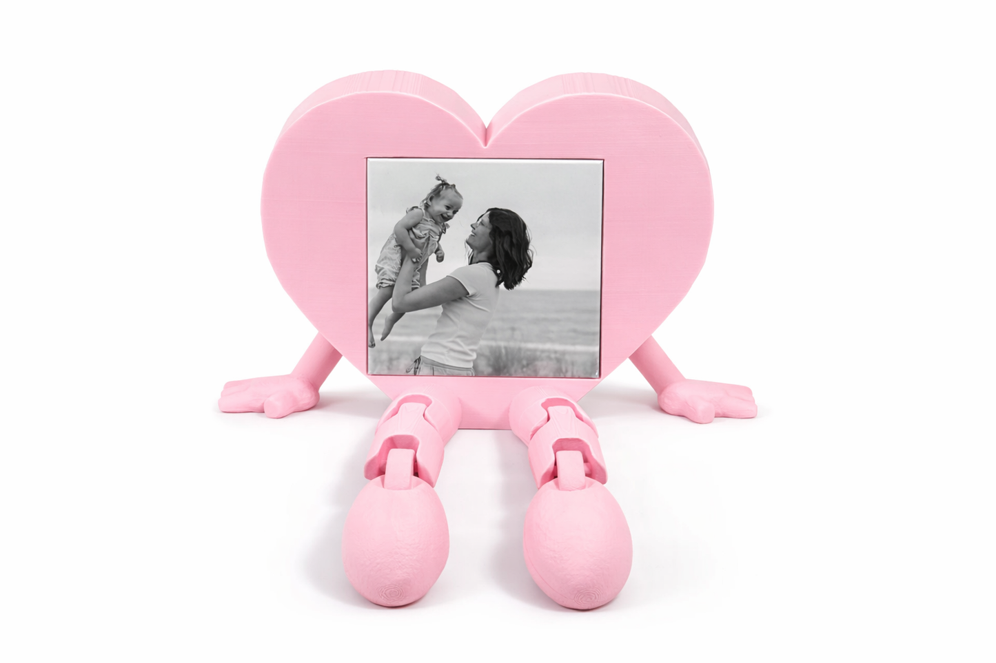 Heart Shelf Sitter with 1 Custom 2.5in Square Magnet